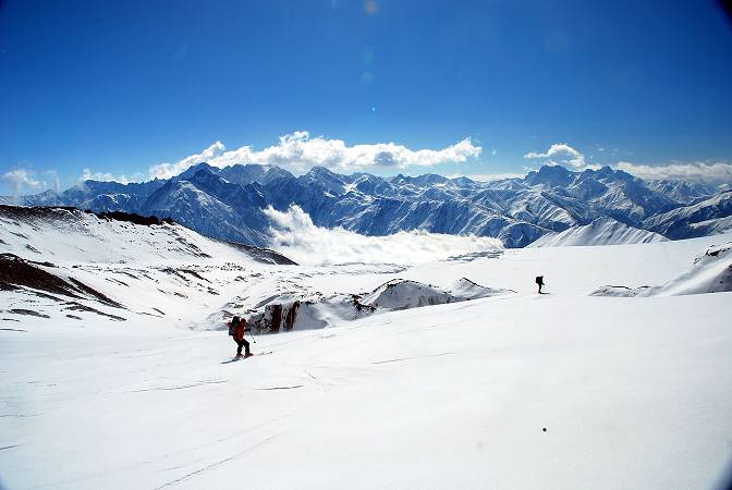 Meteostanice-Kazbegi © Ondra Uher  
